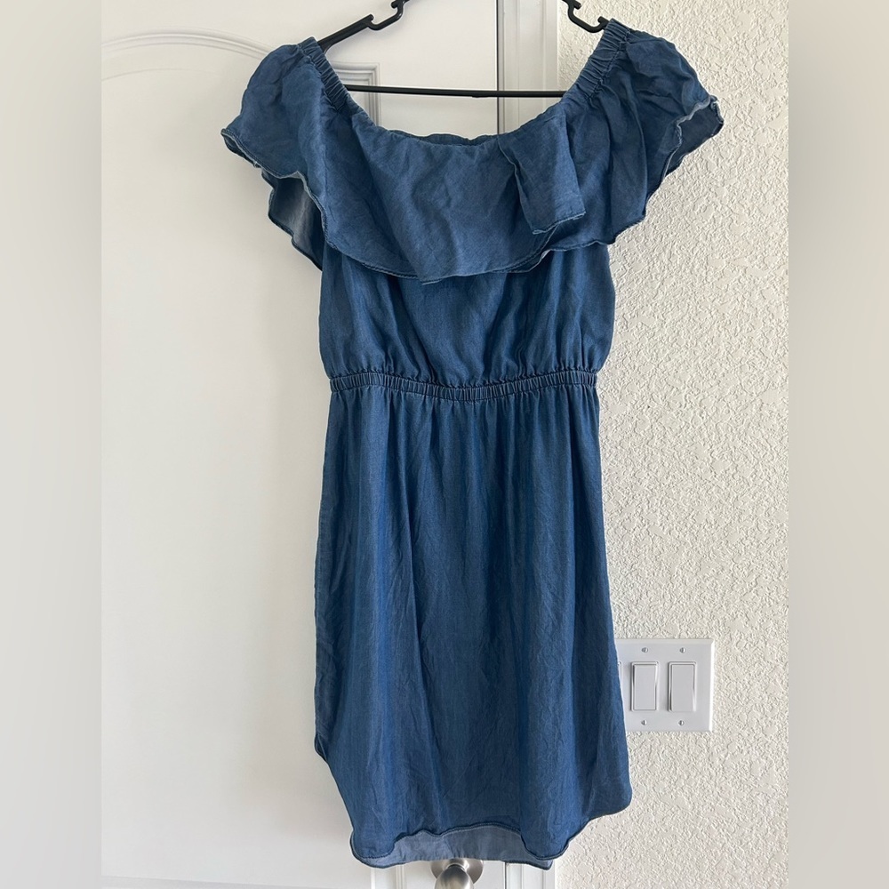 EUC Halston Off Shoulder Denim Dress